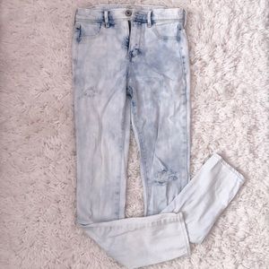 Abercrombie light acid wash jeans